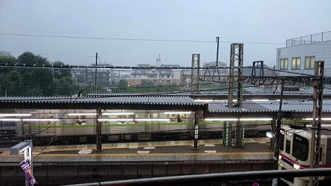 つつじヶ丘の曇り空