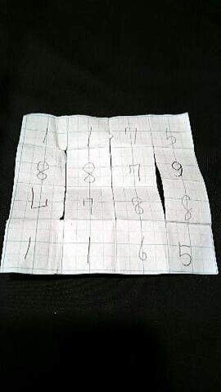 紙ルービックキューブ