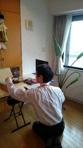 パソコン教室の先生