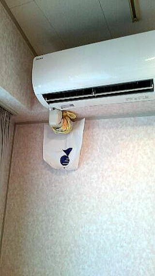 壊れたエアコン